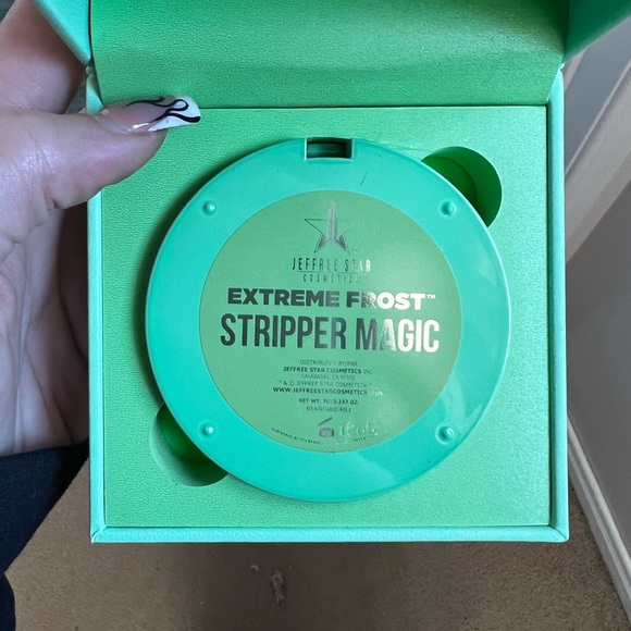 ✨❇️ Jeffree Star Extreme Frost Highlighter ❇️✨ - Picture 3 of 3